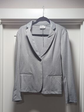 Light Gray Women's Single-Button Blazer